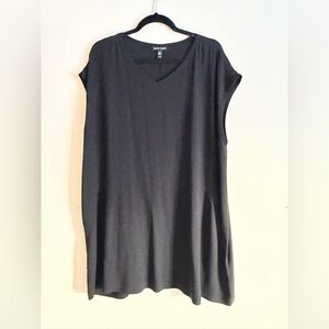 Eileen Fisher Black Cap-Sleeve V-Neck Tunic Shirt or mini dress